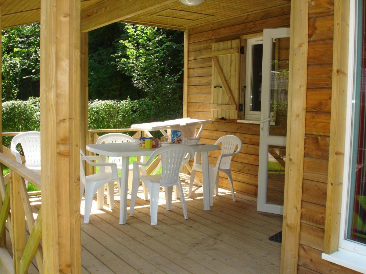 Camping Le Val De Trie Béhen Екстериор снимка