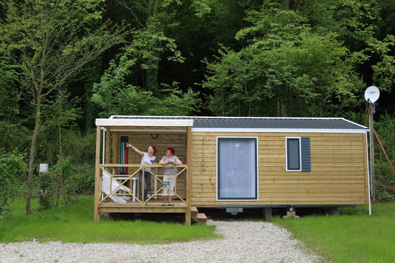 Camping Le Val De Trie Béhen Екстериор снимка
